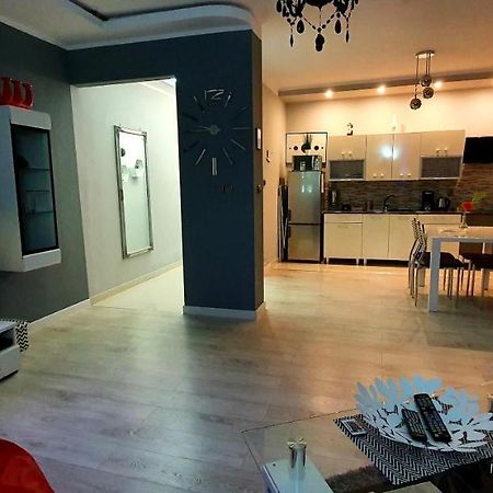 Apartamenty Sofija Deluxe Centrum Zielona Gora  Exterior photo